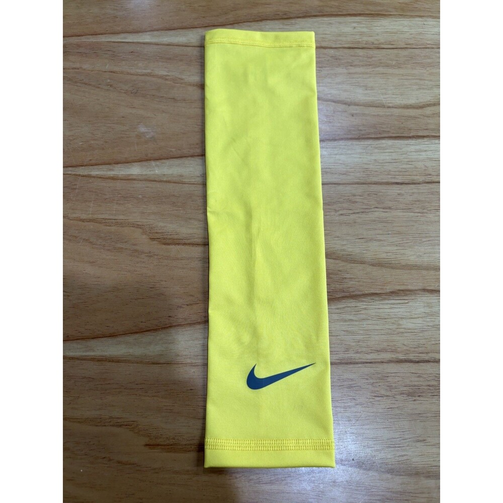 Nike Pro Elite racing sleeve adult size ONE SIZE FITS ALL YELLOW 382435-729 USA